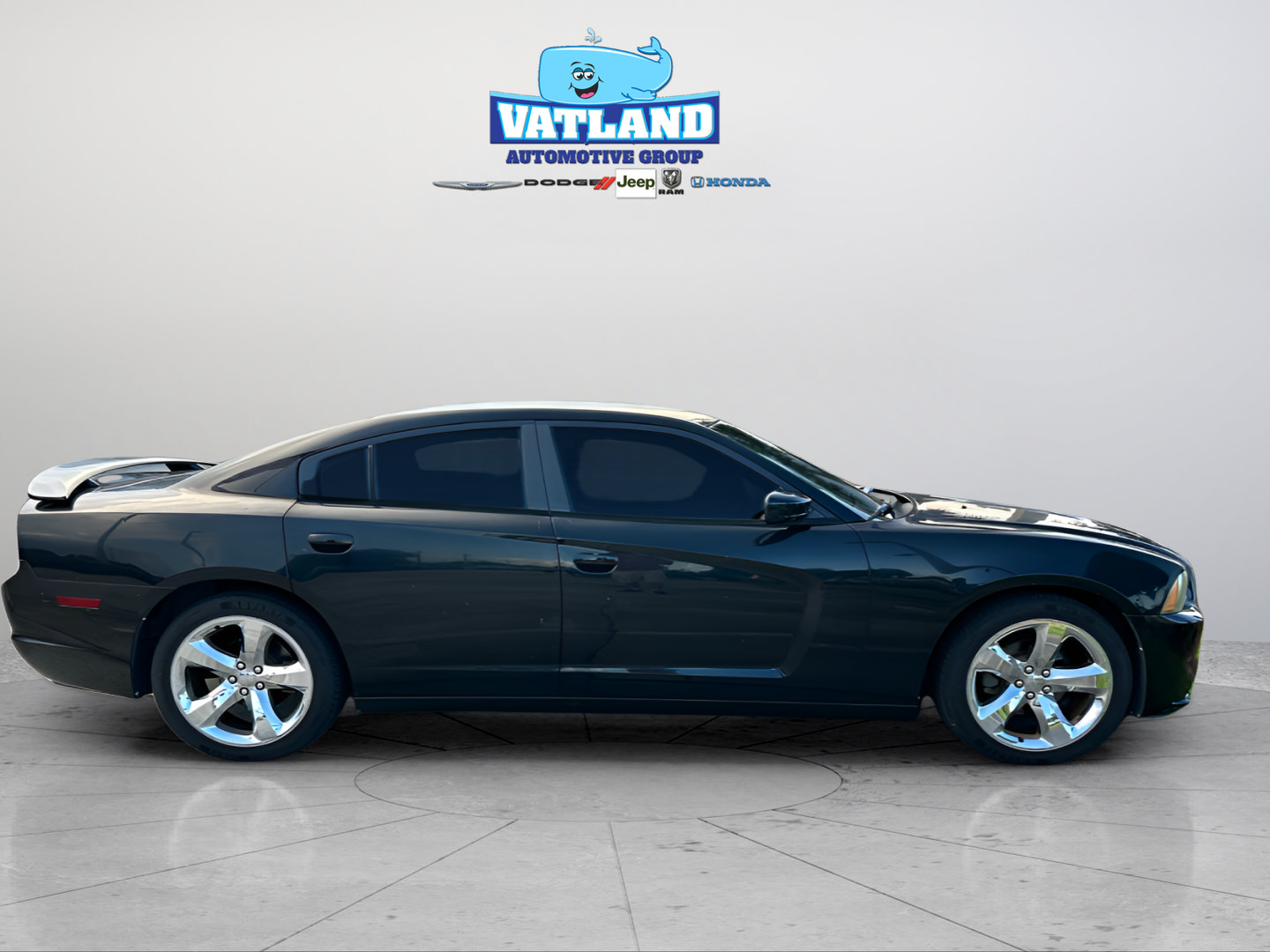 Used 2014 Dodge Charger SXT RWD image 6