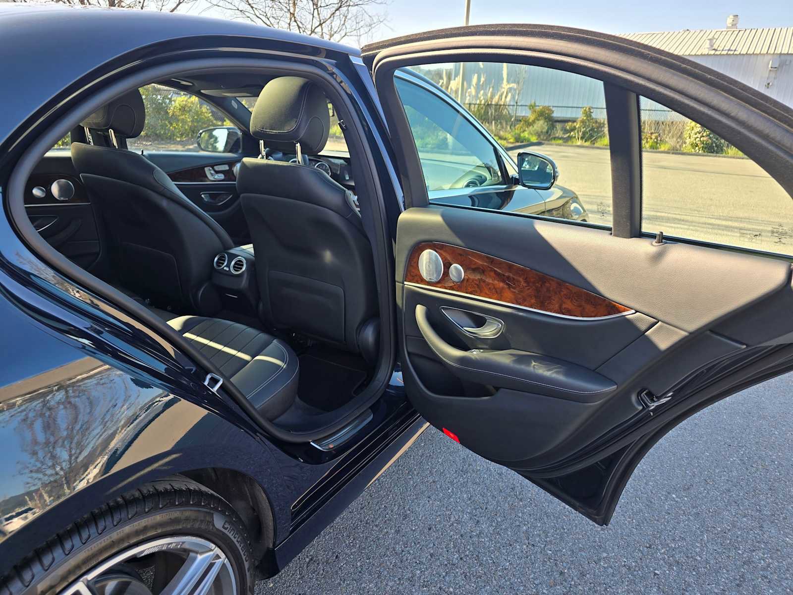 Used 2018 Mercedes-Benz E 300 E 300 image 14