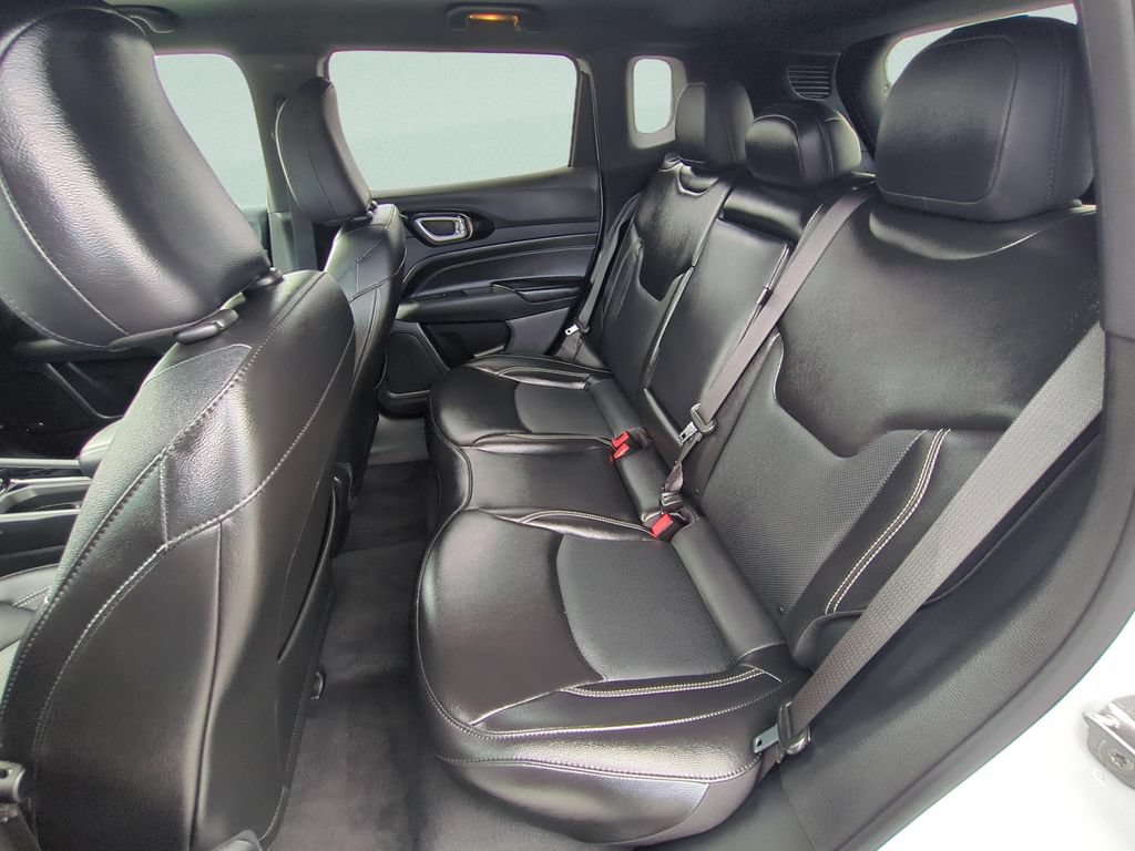 Used 2023 Jeep Compass High Altitude AWD/4WD image 10