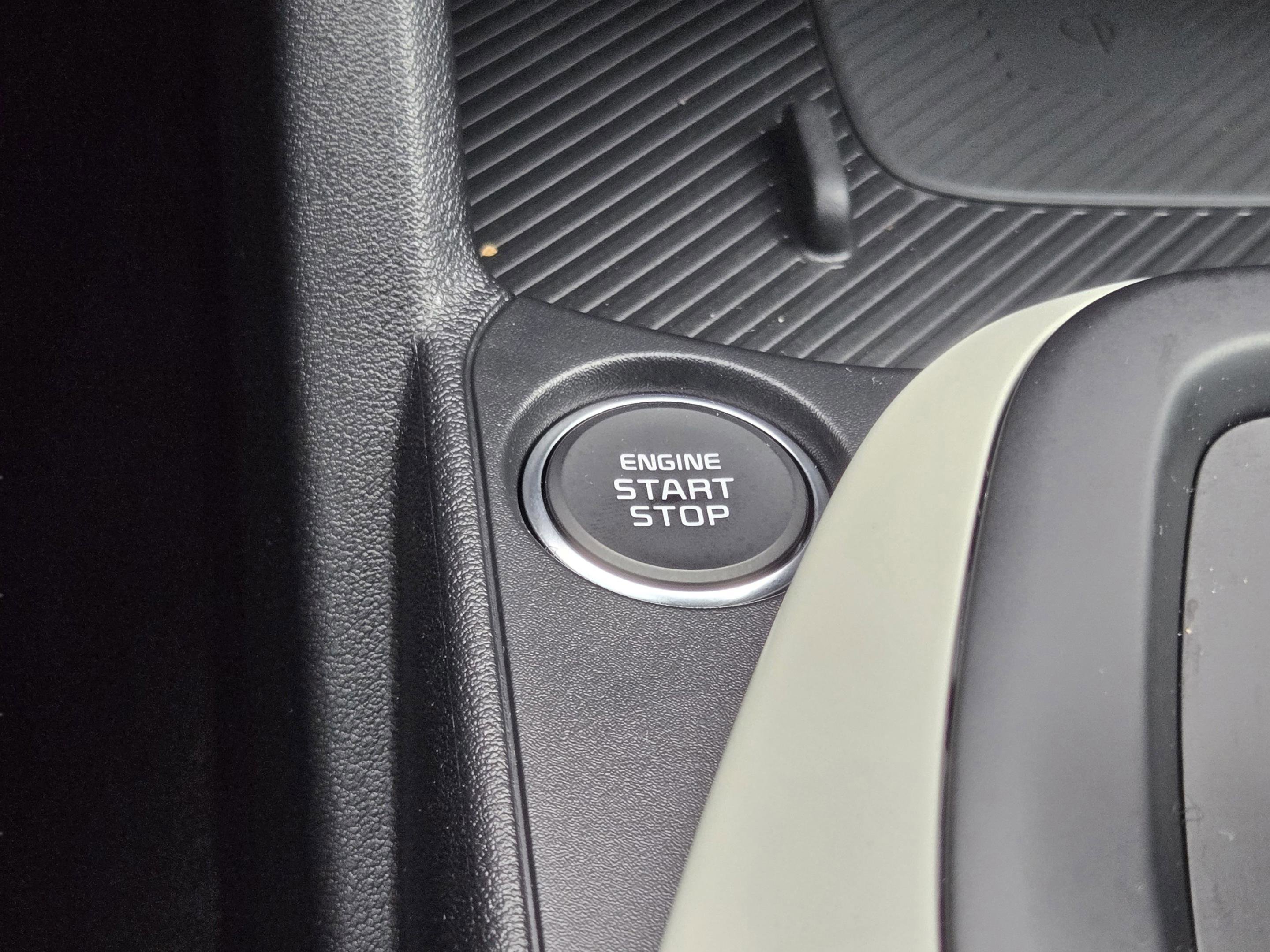 Used 2025 Kia K4 GT-Line w/ GT-Line Premium Package FWD image 16