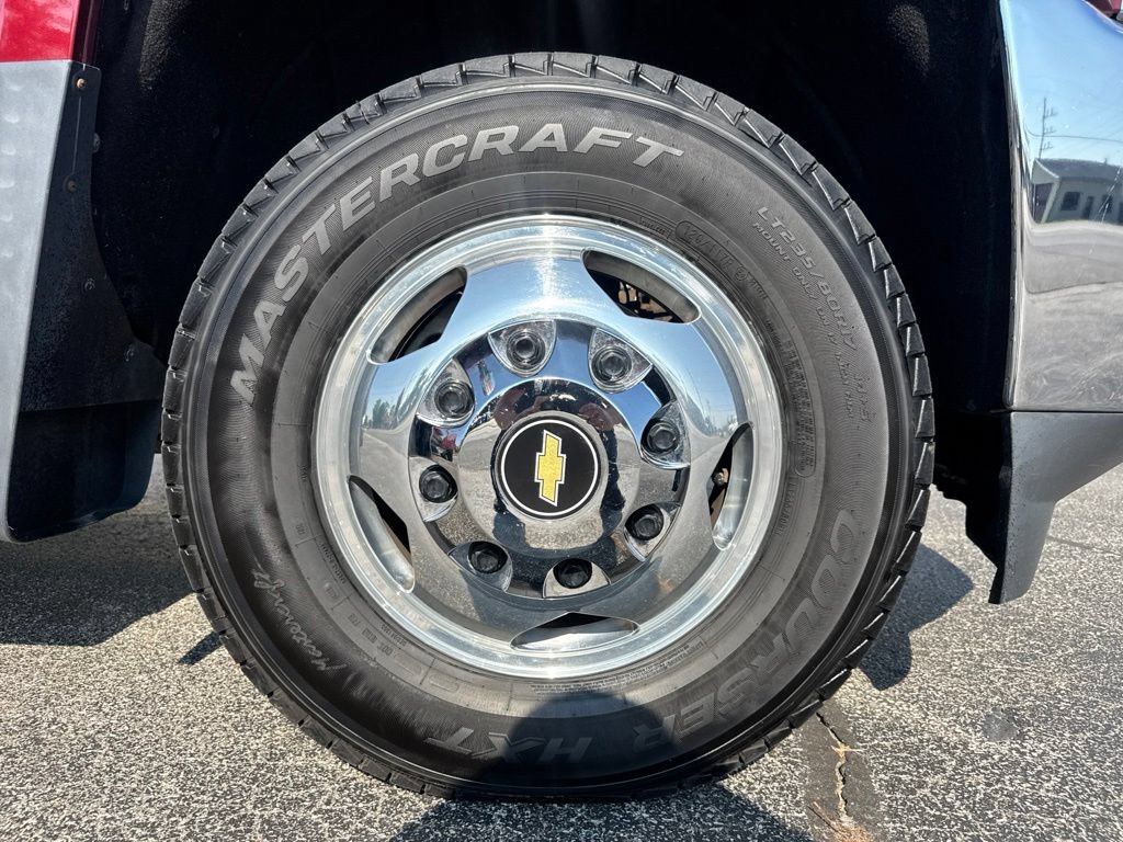 Used 2015 Chevrolet Silverado 3500 LTZ w/ Duramax Plus Package AWD/4WD image 9