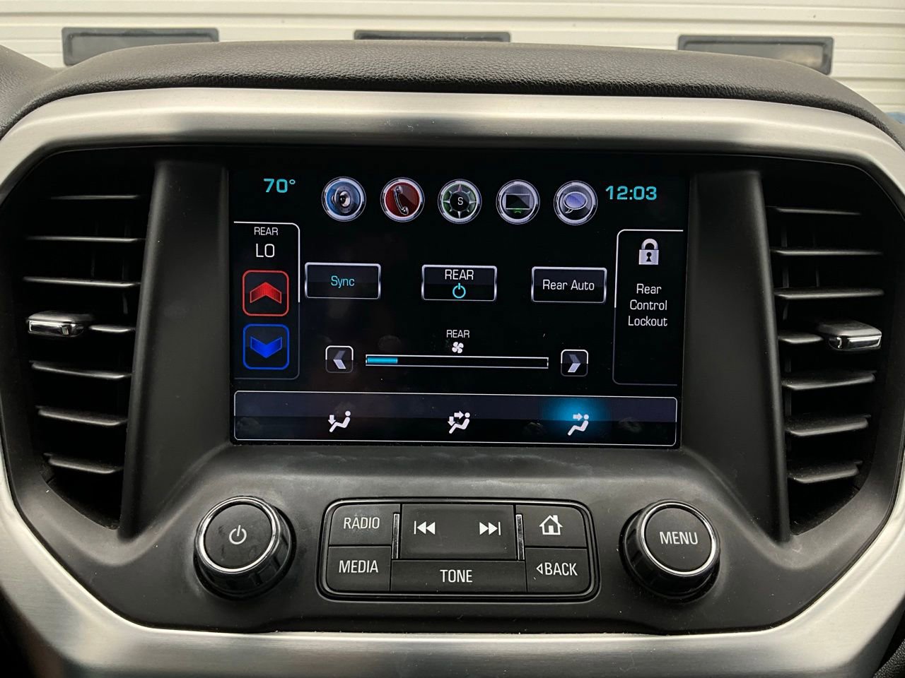 Used 2018 GMC Acadia SLT image 33