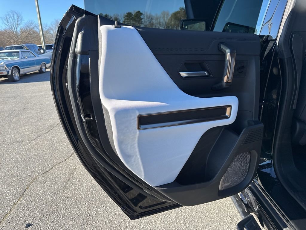 Used 2024 GMC Hummer EV 2X w/ Extreme Off-Road Package image 32