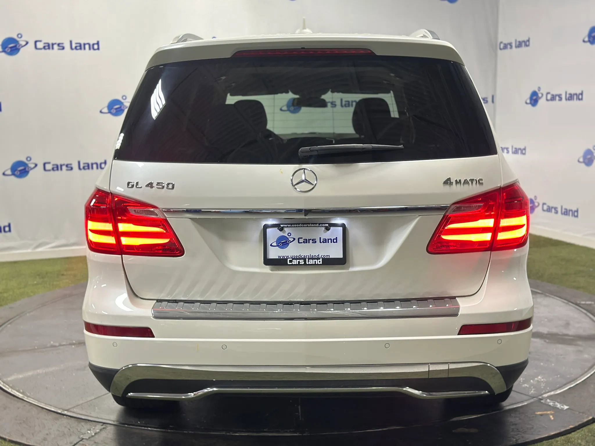 Used 2015 Mercedes-Benz GL 450 4MATIC image 4