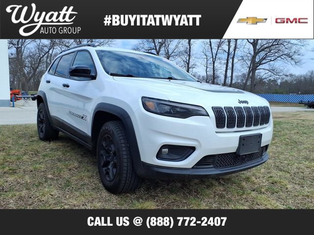 Used 2022 Jeep Cherokee Sport image 1