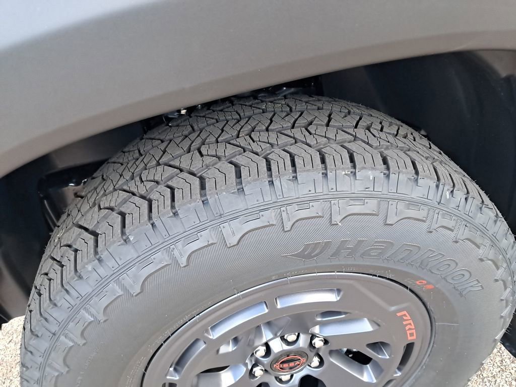 New 2026 Nissan Frontier PRO-4X w/ Pro Premium Package image 29