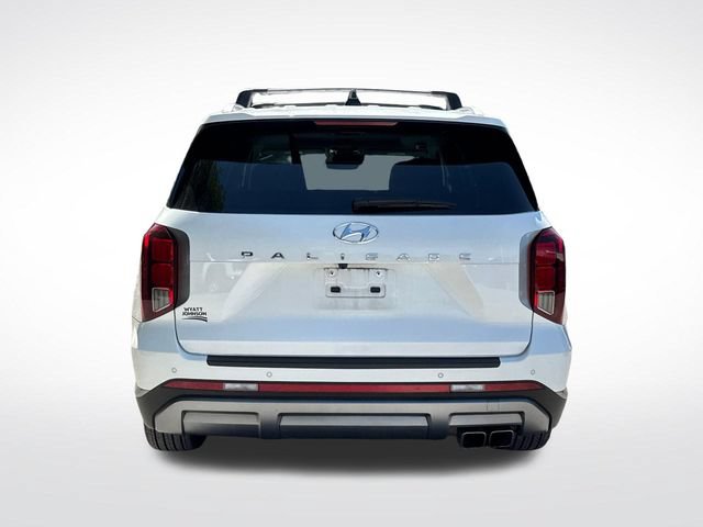 Used 2023 Hyundai Palisade SEL w/ Premium Package FWD image 4