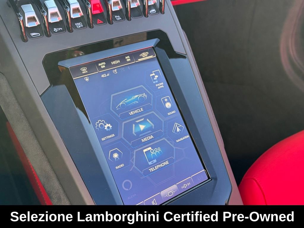 Used 2024 Lamborghini Huracan EVO image 34