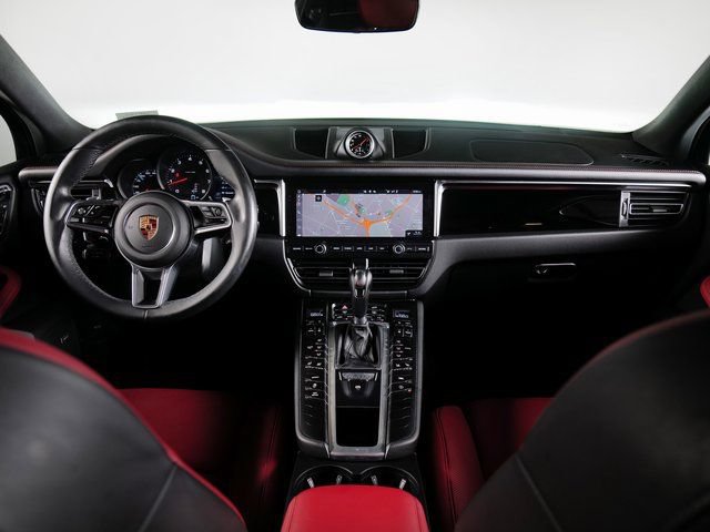Certified 2020 Porsche Macan AWD/4WD image 13