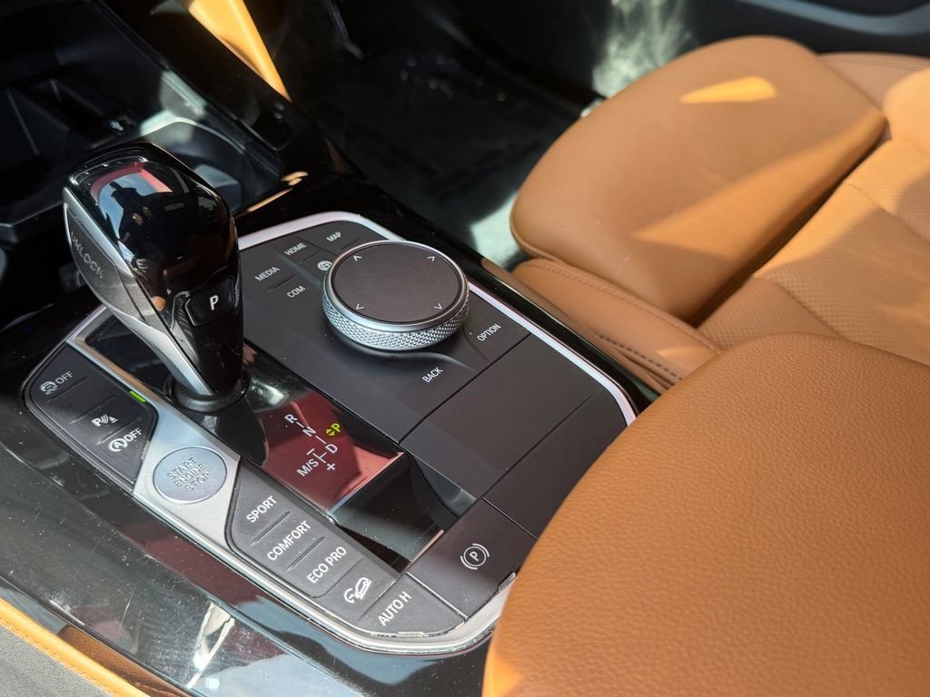 Used 2022 BMW X4 xDrive30i AWD/4WD image 23