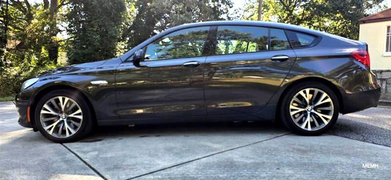 Used 2012 BMW 550i Gran Turismo w/ Driver Assistance Pkg image 3