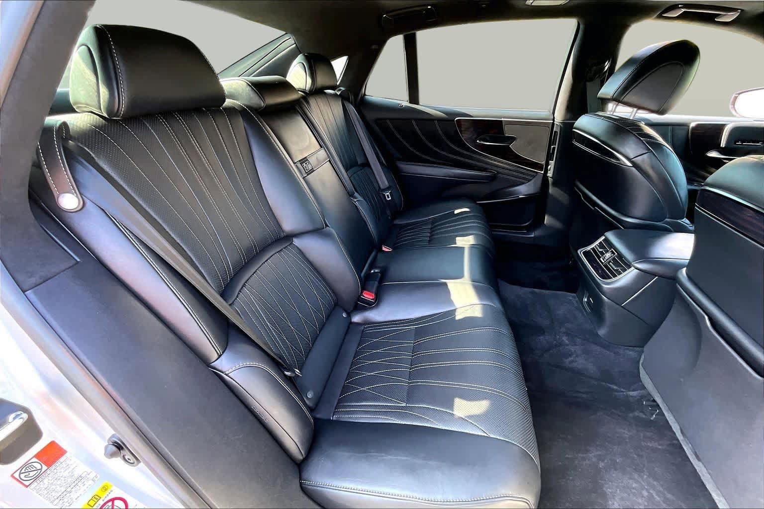 Used 2019 Lexus LS 500 AWD w/ Interior Upgrade Package image 19