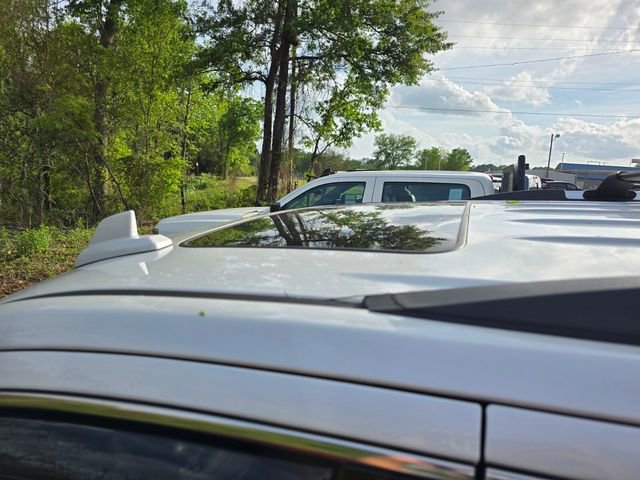 Used 2017 GMC Yukon XL Denali w/ Open Road Package image 12