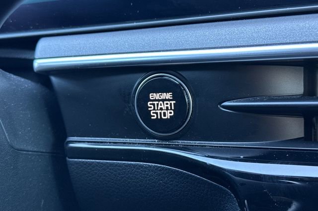 Certified 2025 Kia K5 GT-Line image 28