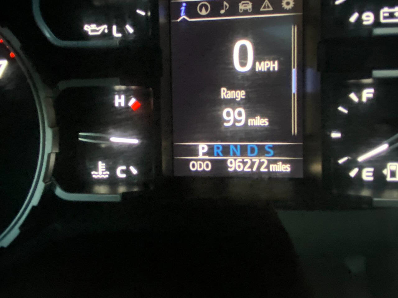 Used 2018 Toyota Tundra Limited w/ Limited Premium Package AWD/4WD image 26