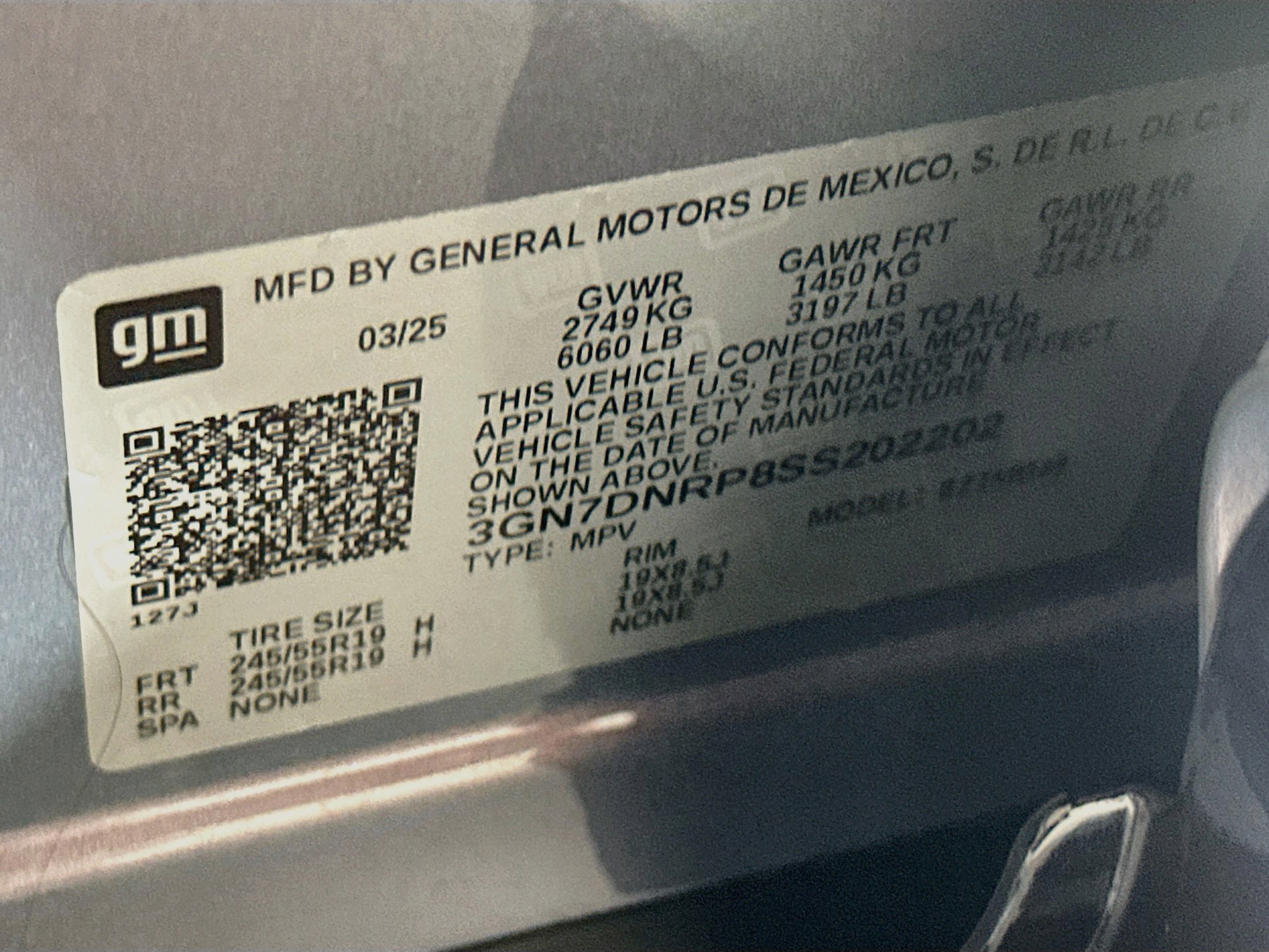 Used 2025 Chevrolet Equinox EV LT FWD image 12