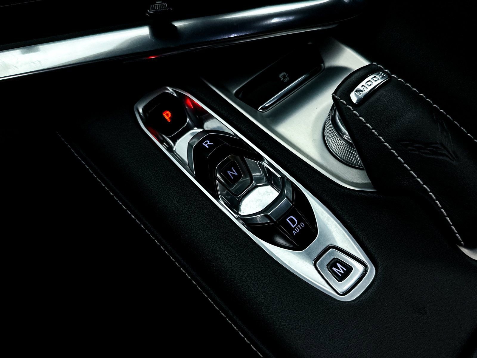 Used 2020 Chevrolet Corvette Stingray Coupe w/ 1LT image 23