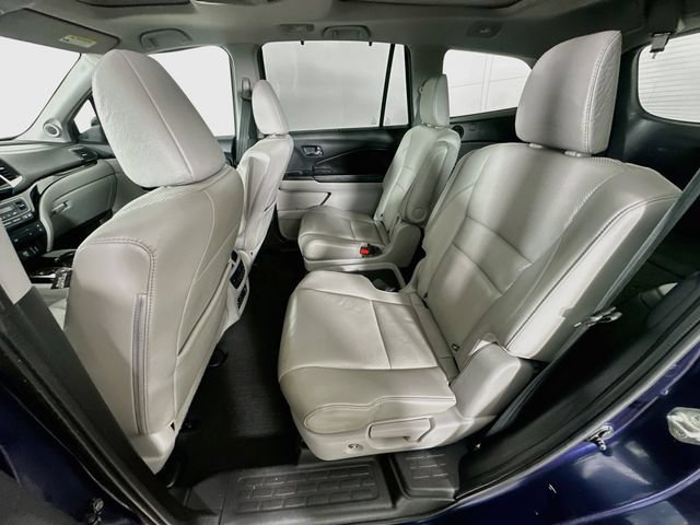 Used 2017 Honda Pilot Elite image 34