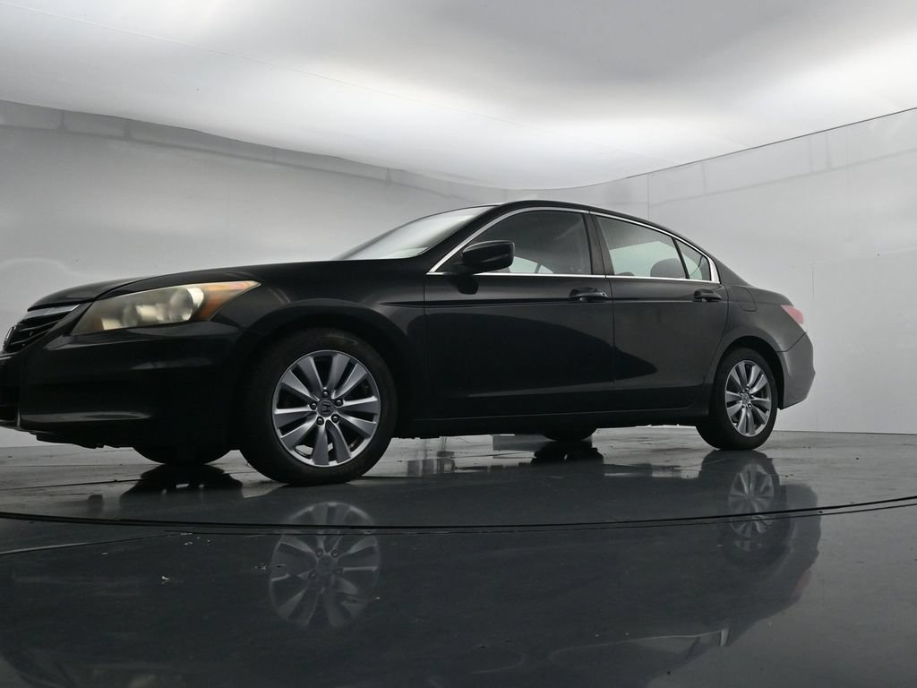 Used 2011 Honda Accord EX image 34