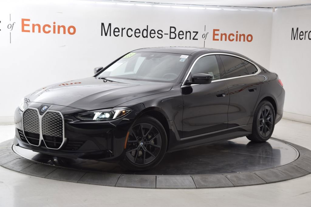 Used 2025 BMW i4 eDrive40 RWD image 2