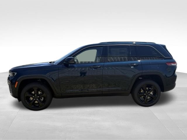 New 2026 Jeep Grand Cherokee Limited w/ Limited Altitude Package AWD/4WD image 14