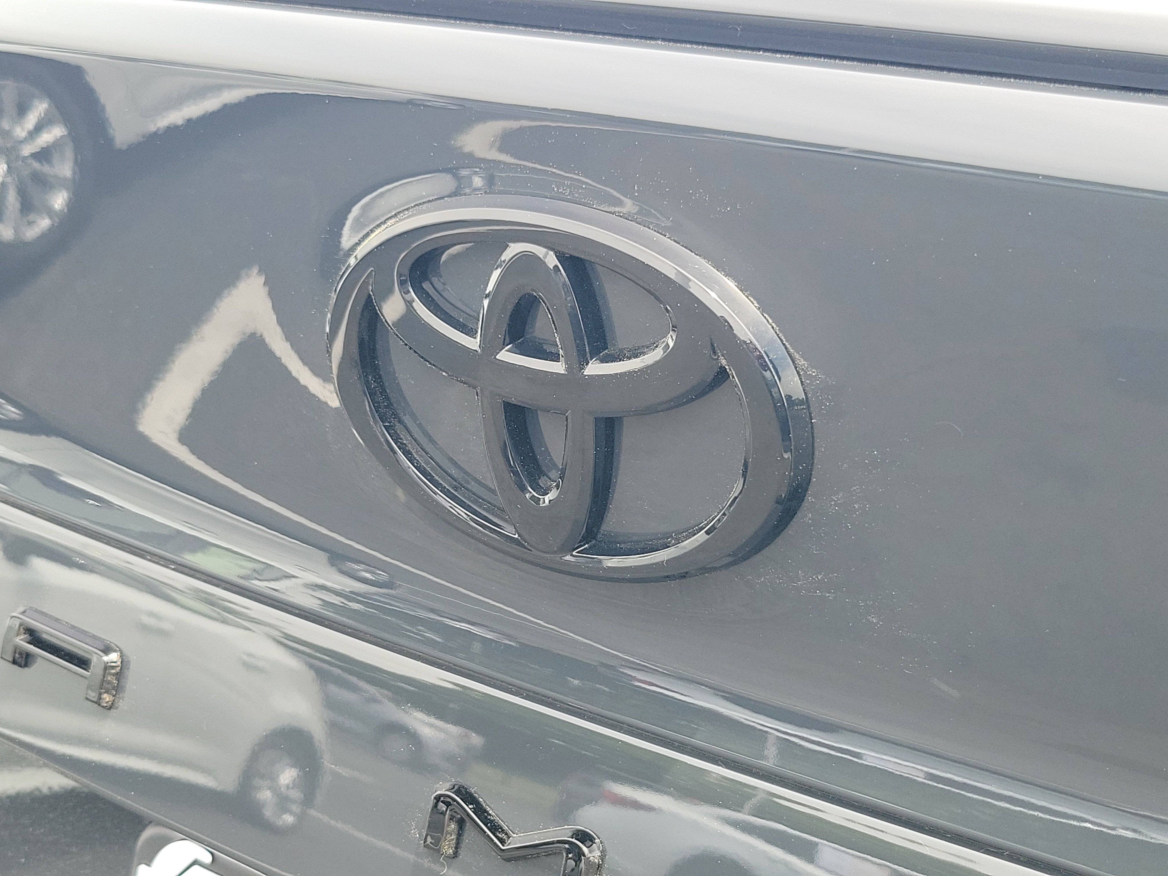 New 2026 Toyota Camry SE FWD image 7
