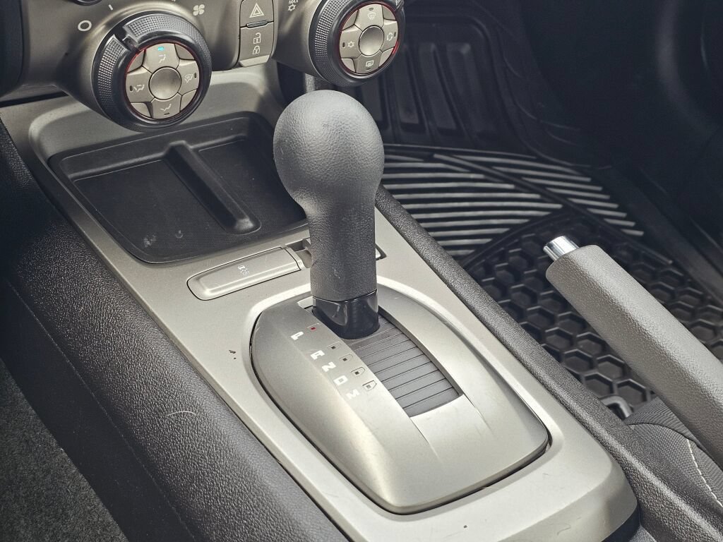 Used 2013 Chevrolet Camaro LS RWD image 16