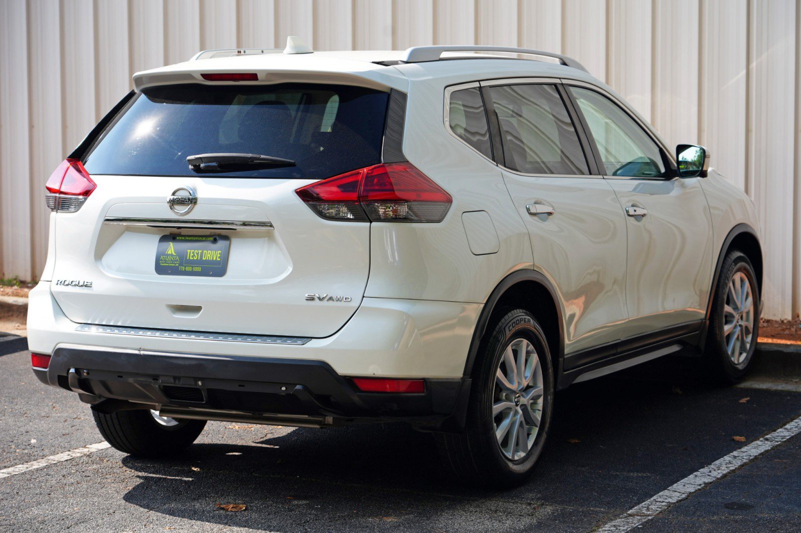Used 2017 Nissan Rogue SV w/ SV Premium Package AWD/4WD image 47