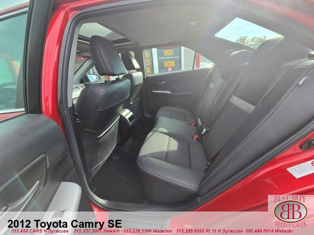 Used 2012 Toyota Camry SE w/ Protection Pkg FWD image 10