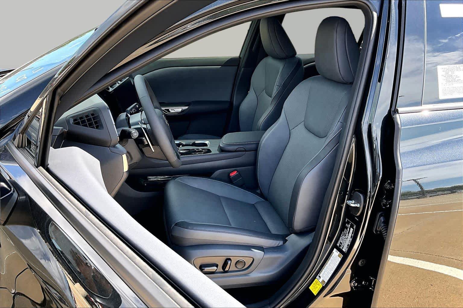 New 2026 Lexus RZ 350e 2WD image 9