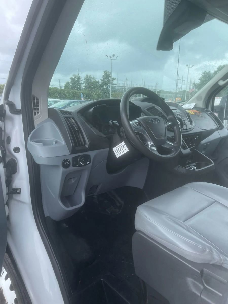 Used 2018 Ford Transit 350 156 DRW image 10