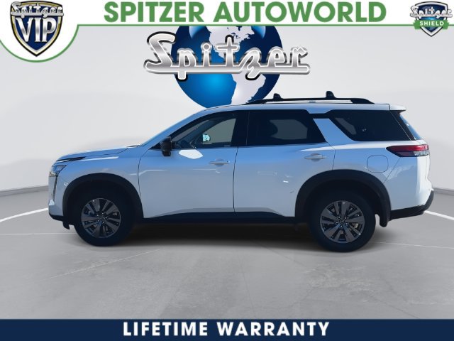 New 2026 Nissan Pathfinder SV w/ Cargo Package AWD/4WD image 7