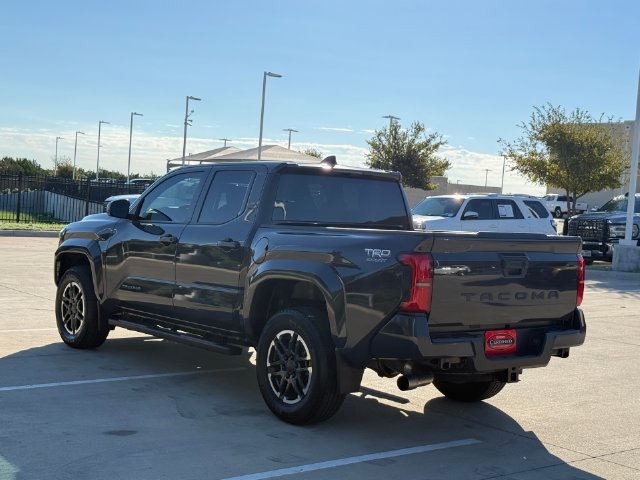 Used 2024 Toyota Tacoma TRD Sport RWD image 4