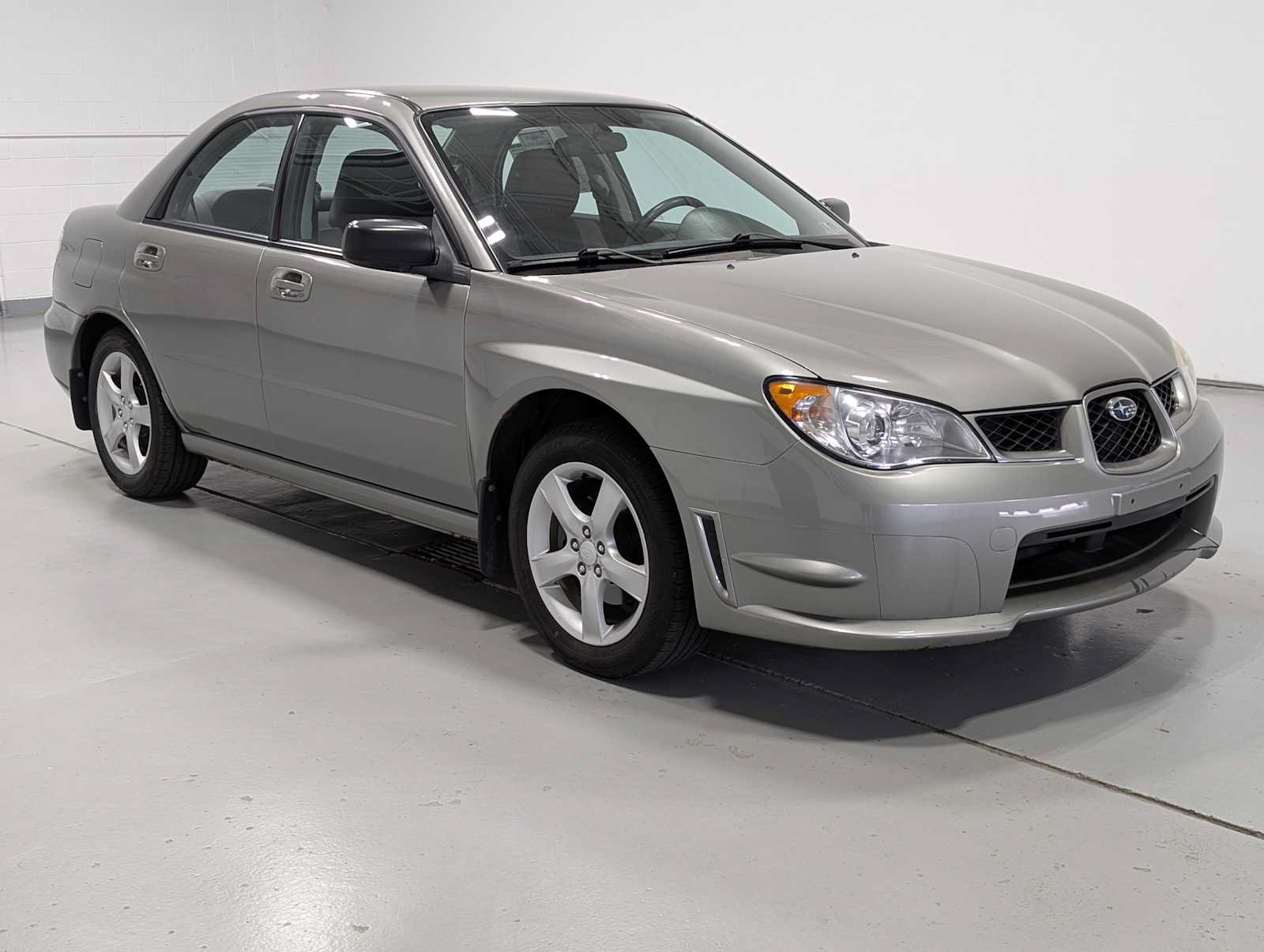 Used 2006 Subaru Impreza 2.5i AWD/4WD image 6
