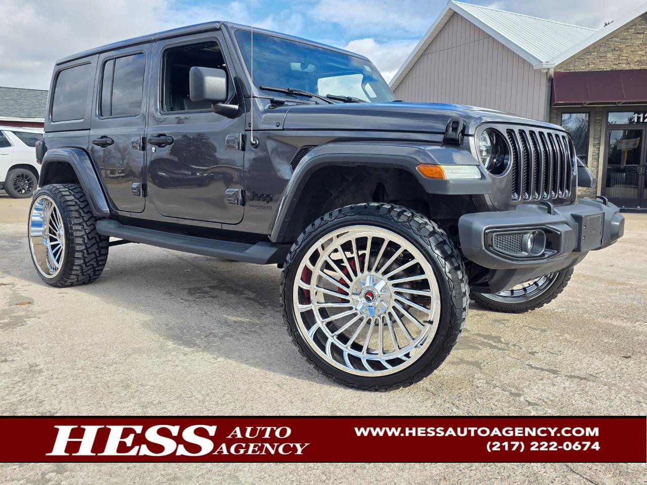 Used 2021 Jeep Wrangler Unlimited Sahara image 1