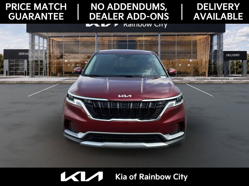 Used 2024 Kia Carnival LX FWD image 2