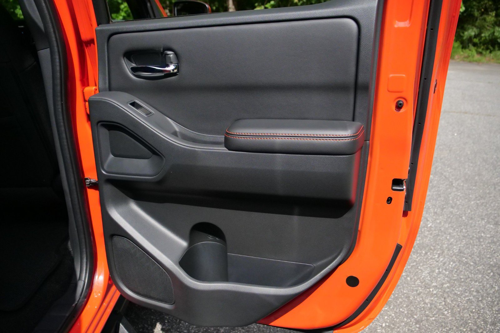 Used 2025 Nissan Frontier Pro-X RWD image 34