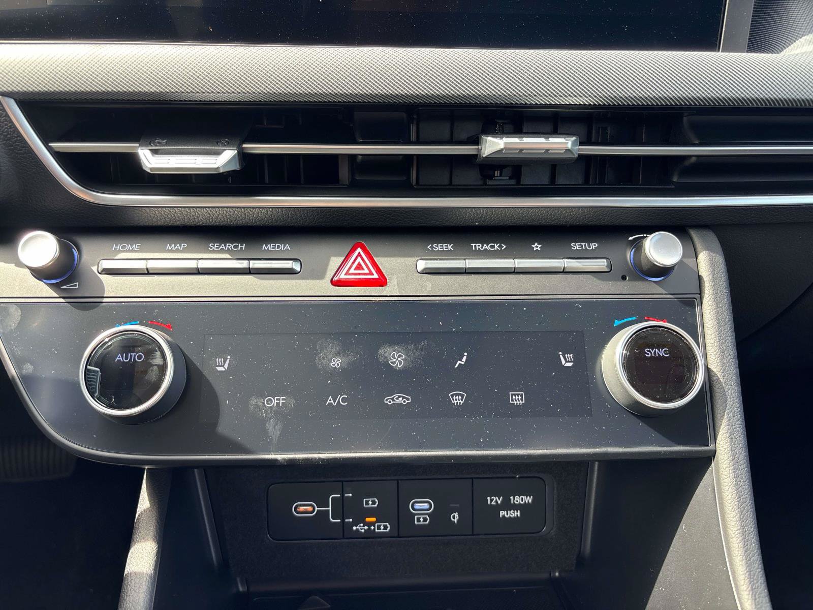 New 2026 Hyundai Sonata SEL FWD image 9