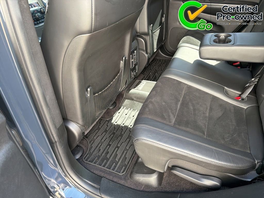 Used 2018 Jeep Grand Cherokee Altitude RWD image 46