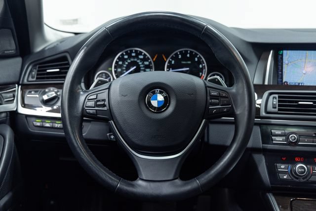 Used 2016 BMW 535i xDrive Sedan AWD/4WD image 14