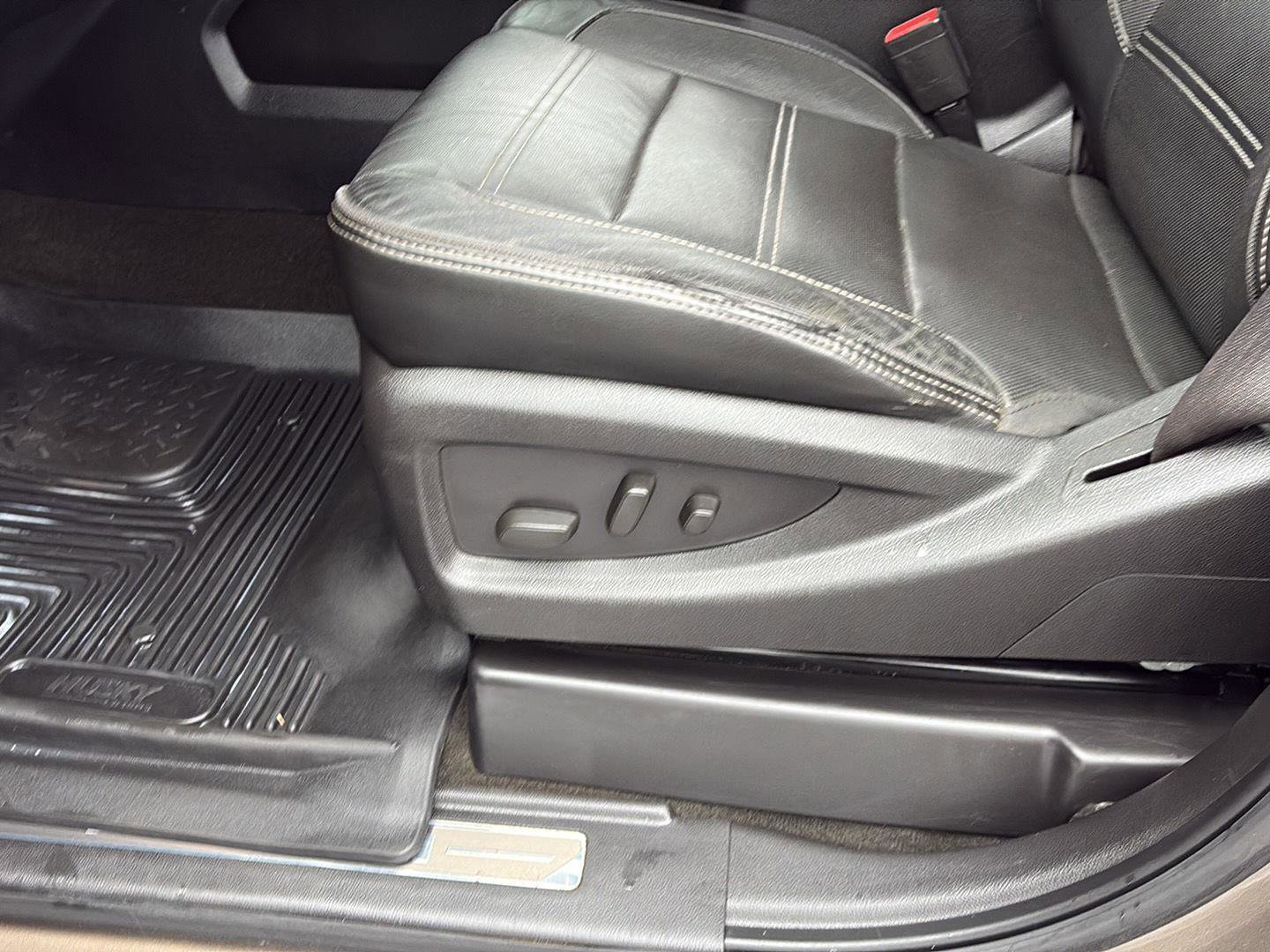 Used 2015 GMC Sierra 3500 Denali w/ Duramax Plus Package image 33