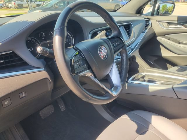Used 2023 Buick Enclave Essence w/ Experience Buick Package AWD/4WD image 10