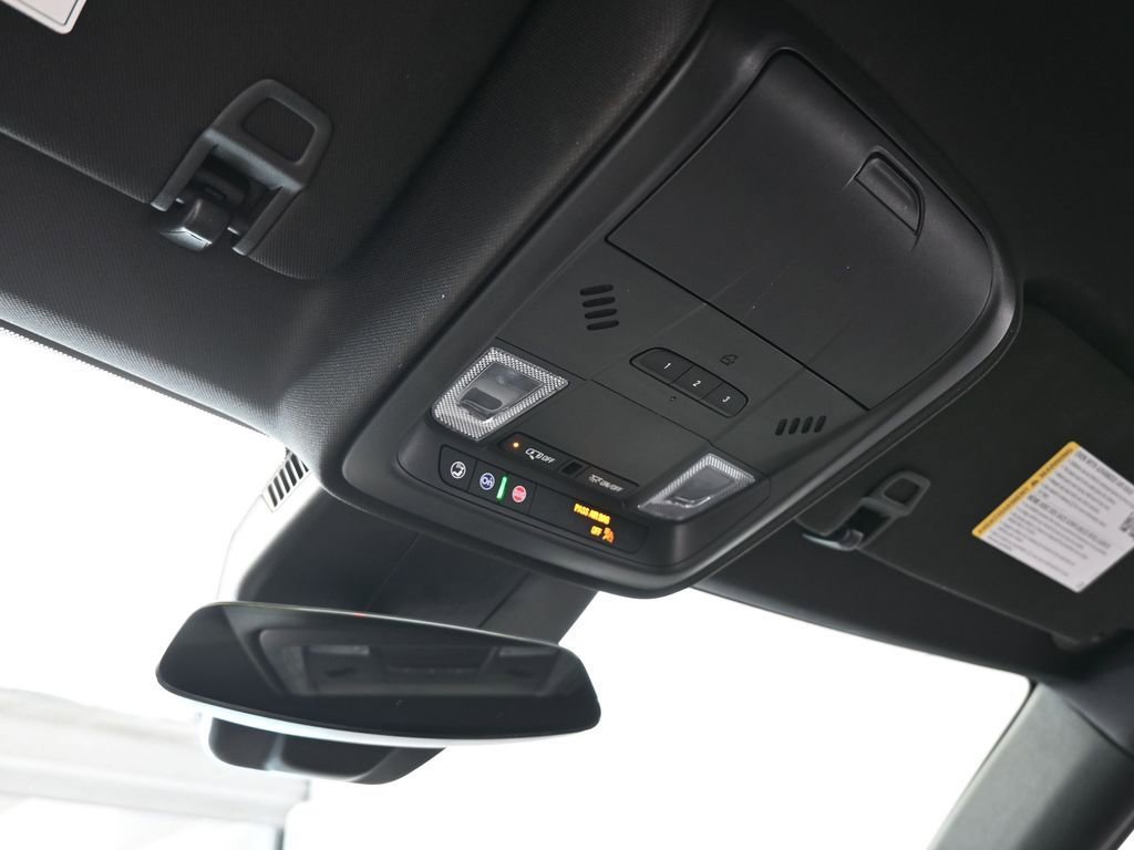 Used 2024 Cadillac XT4 Premium Luxury image 26