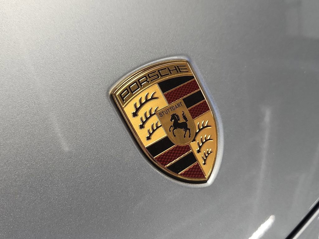 New 2026 Porsche Macan 4 Electric AWD/4WD image 24