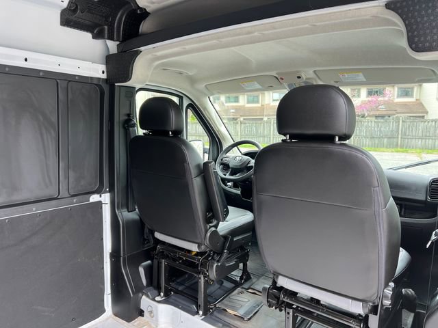 Used 2026 RAM ProMaster 2500 w/ Convenience Group FWD image 31