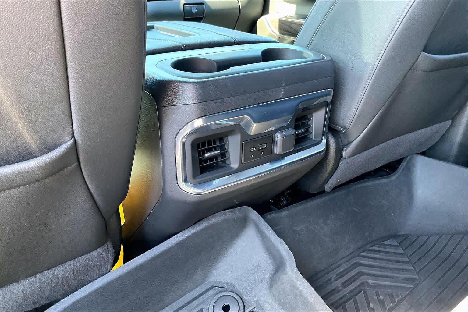 Used 2022 Chevrolet Silverado 1500 LTZ AWD/4WD image 33