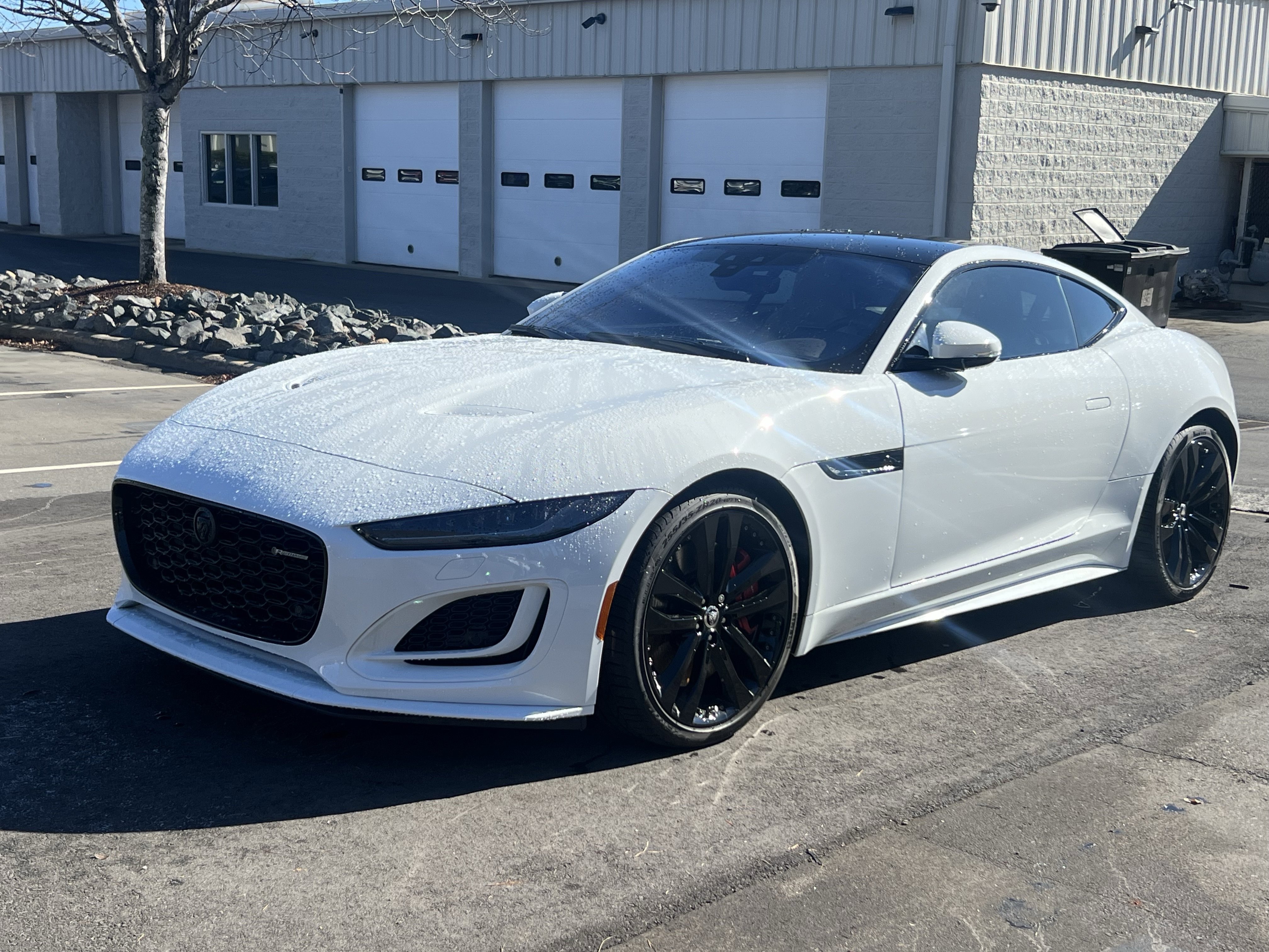 Certified 2024 Jaguar F-TYPE R-Dynamic image 1