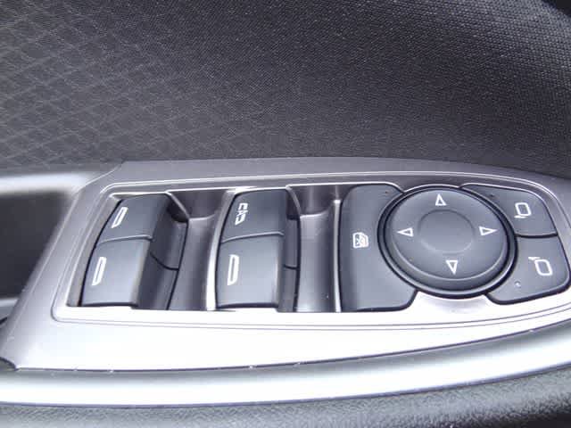 Used 2023 Chevrolet Malibu LT FWD image 13