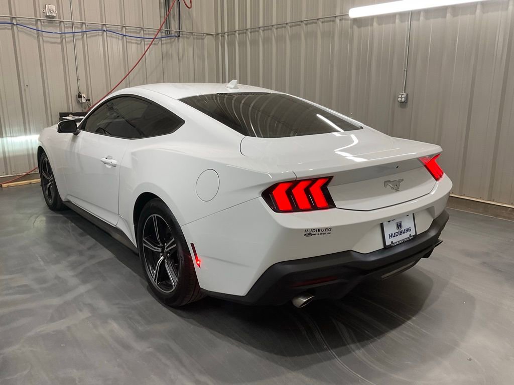 Used 2024 Ford Mustang Coupe image 20