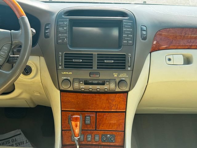 Used 2004 Lexus LS 430 RWD image 23